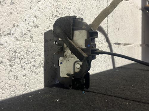 Front left lock RENAULT KOLEOS I (HY_) 2.0 dCi 4x4 (HY0K) | BP28354621C98 