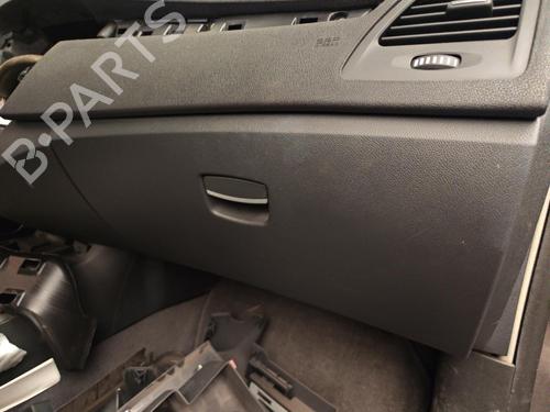 Used Glove box RENAULT LAGUNA III (BT0/1) 1.5 dCi (BT00, BT0A, BT0T, BT1J) (110 hp) 20863276