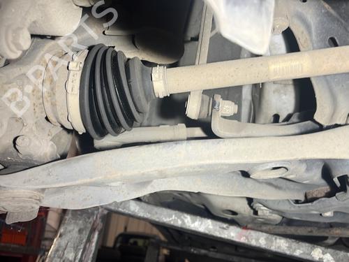 Used Right front driveshaft FORD FIESTA VI (CB1, CCN) 1.5 TDCi (75 hp) 28668918