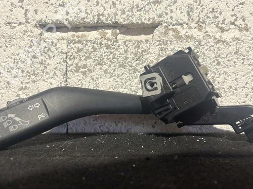 Used Switch SEAT LEON (1P1) 1.9 TDI (105 hp) 29865100