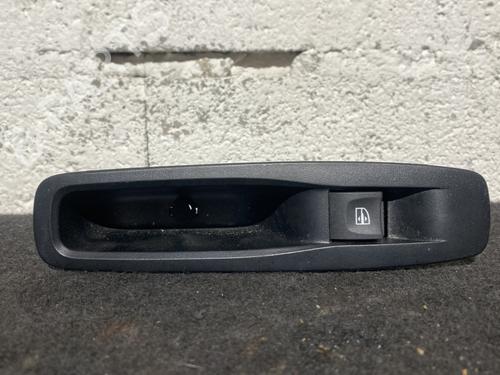 Used Left rear window switch RENAULT MEGANE IV Hatchback (B9A/M/N_) 1.5 Blue dCi 115 (B9A6) (116 hp) 22181046