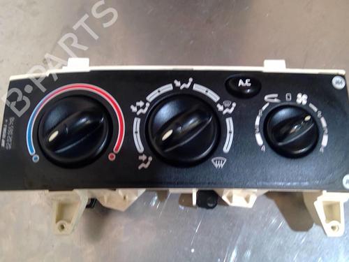 Comando clima RENAULT SCÉNIC I MPV (JA0/1_, FA0_) 1.6 (JA00, JA16, JA15, JA19, JA1V, JA2B, JA2C, JA0B,... (107 hp) 21859769