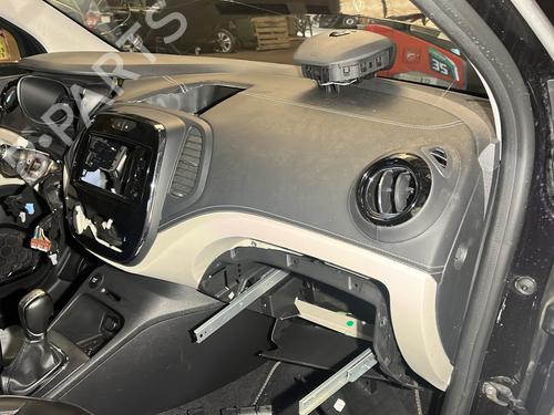 Used Dashboard Dashboard RENAULT CAPTUR I (J5_, H5_) 1.5 dCi 90 (J5N4, J5M5, J5MW, J5M6, J5AL, J5AJ) (90 hp) 27376256 27376256