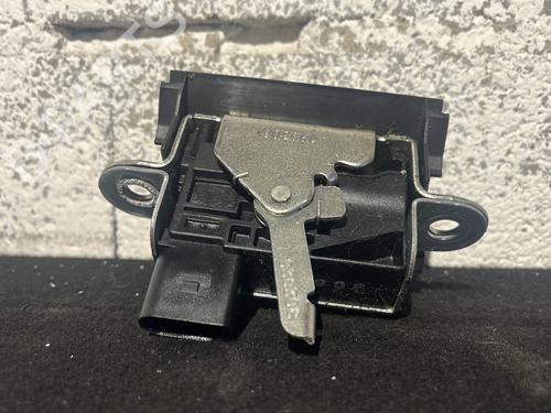 Bakluke lås SEAT LEON (1P1) 1.9 TDI | BP29865089C101