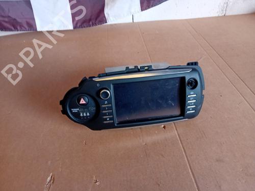 Used Radio TOYOTA YARIS (_P13_) 1.5 (NSP131_) (112 hp) 20861835