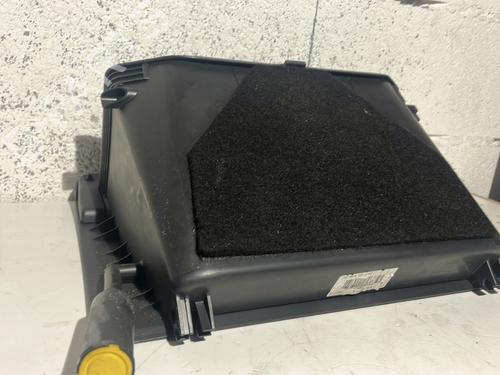 Used Glove box Glove box TOYOTA COROLLA Verso (ZER_, ZZE12_, R1_) 2.2 D-4D (AUR10_, AUR10R) (177 hp) 32341463 32341463