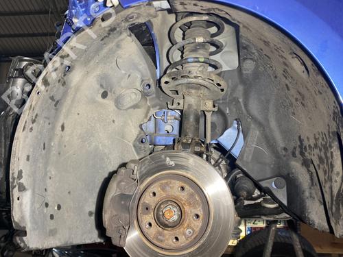 Used Wheel arch RENAULT MEGANE III Hatchback (BZ0/1_, B3_) 1.2 TCe (BZ2B, BZ11) (116 hp) 23796845