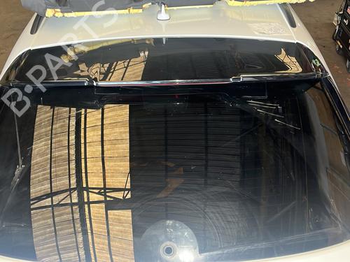 tailgate-audi-q3-8ub-8ug-2011-2012-2013-2014-2015-2016-2017-2018-2019-2020-27389792 main image
