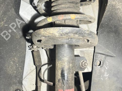 Used Right front shock absorber PEUGEOT 2008 I (CU_) 1.2 THP 110 / PureTech 110 (110 hp) 25475575