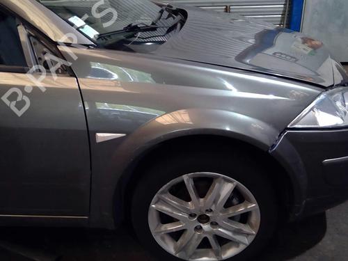 Used Right front fenders RENAULT MEGANE II Coupé-Cabriolet (EM0/1_) 1.9 dCi (120 hp) 20867775