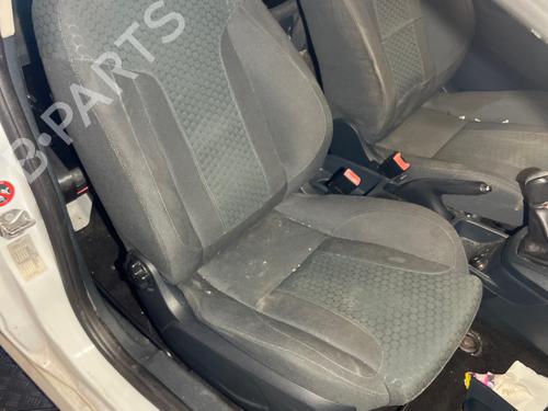 Right front seat FORD FIESTA VI (CB1, CCN) 1.6 TDCi | BP37751527C16 - Image 2