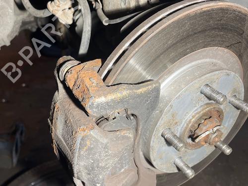 Used Left front brake caliper Left front brake caliper 37613298 37613298