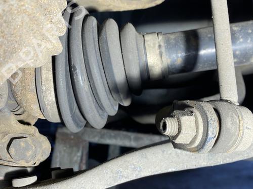 Used Right front driveshaft PEUGEOT 208 I (CA_, CC_) 1.6 BlueHDi 100 (100 hp) 24313915