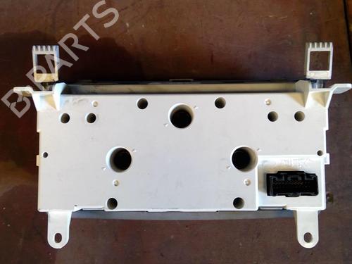 AC Styreenhet / Manøvreringsenhet MAZDA 3 (BK) 1.6 MZ-CD (90 hp) 20871211