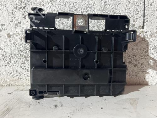 Fuse box CITROËN C5 III (RD_) 1.6 HDi 110 (RD9HZC) | BP39600908E1 - Image 3