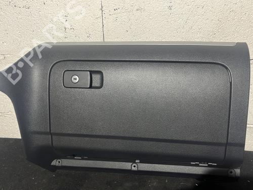Used Glove box VW SCIROCCO III (137, 138) 1.4 TSI (160 hp) 26686195