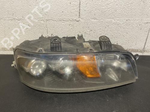 Used Right headlight FIAT PUNTO (188_) 1.2 60 (188.030, .050, .130, .150, .230, .250) (60 hp) 21864880
