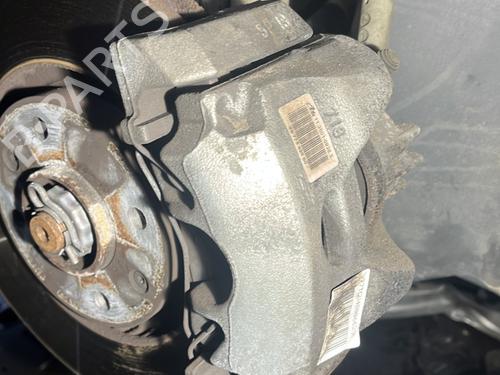Used Right front brake caliper DS DS 4 / DS 4 CROSSBACK (NX_) 1.2 THP 130 (NXHNYM) (130 hp) 31611569