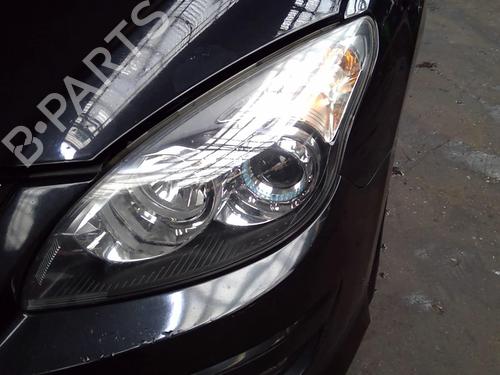 Used Left headlight HYUNDAI i30 Estate (FD) 1.6 CRDi (116 hp) 20871555