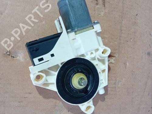 Used Left rear window motor RENAULT LAGUNA III Grandtour (KT0/1) 2.0 dCi (KT01, KT08, KT09, KT0K, KT12, KT1D, KT1W) (150 hp) 21865692