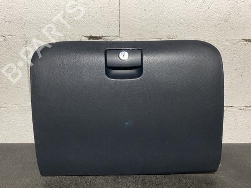 Used Glove box Glove box HYUNDAI TUCSON (JM) 2.0 CRDi All-wheel Drive (136 hp) 20872692 20872692