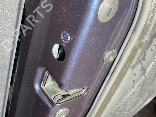 Rear right lock VW GOLF PLUS V (5M1, 521) 1.4 TSI 7L0839016D