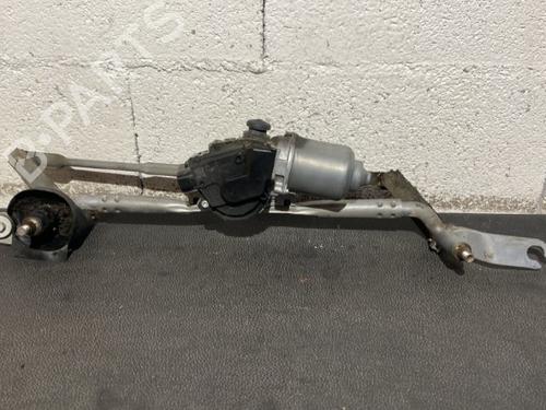 Used Front wiper motor MAZDA 6 Hatchback (GH) 2.2 D (GH10) (129 hp) 21864967