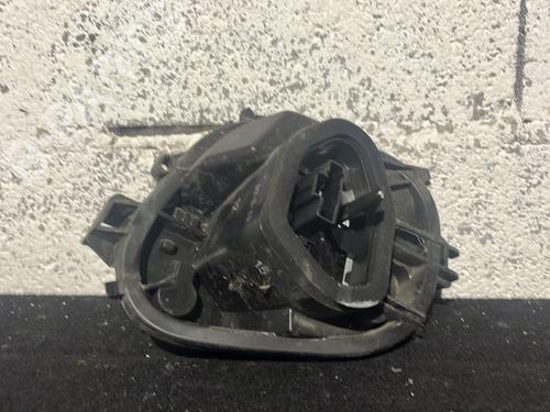 Used Lamp holder Lamp holder PEUGEOT 208 I (CA_, CC_) 1.5 BlueHDI 100 (102 hp) 28583134 28583134