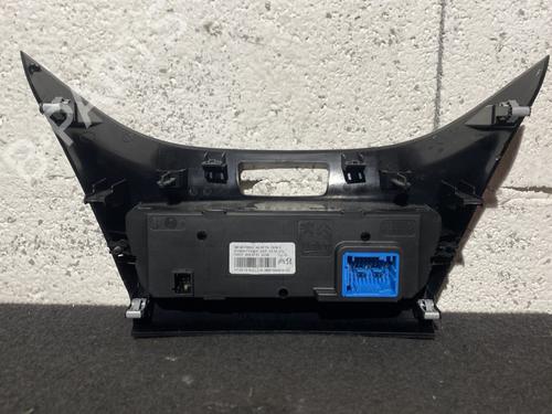 Used Climate control Climate control PEUGEOT 208 I (CA_, CC_) 1.6 BlueHDi 100 (100 hp) 24313888 24313888