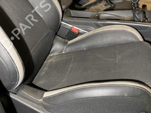 Right front seat CITROËN DS4 (NX_) 1.6 HDi 115 | BP20862212C16 