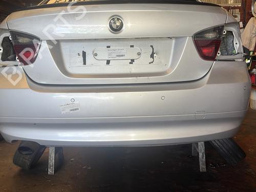 Reforço do pára-choques traseiro BMW 3 (E90) 320 d (177 hp) 32320662