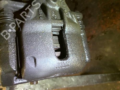 Used Right front brake caliper RENAULT MODUS / GRAND MODUS (F/JP0_) 1.5 dCi (FP0F, JP0F) (86 hp) 20871774