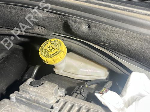 Used Brake master cylinder Brake master cylinder PEUGEOT 208 I (CA_, CC_) 1.6 HDi / BlueHDi 75 (75 hp) 30885984 30885984