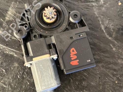 Used Right front window motor RENAULT MEGANE III Grandtour (KZ0/1) 1.5 dCi (KZ09, KZ0D, KZ1G, KZ29, KZ14, KZ1W, KZ10, KZ1F,... (110 hp) 25844318