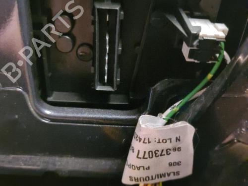 Used Left taillight PEUGEOT 306 Hatchback (7A, 7C, N3, N5) 2.0 HDI 90 (90 hp) 20871821