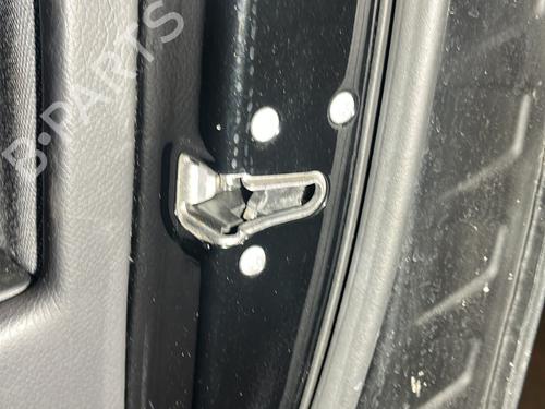 Used Front right lock MERCEDES-BENZ GLA-CLASS (X156) GLA 180 CDI / d (156.912) (109 hp) 25701699