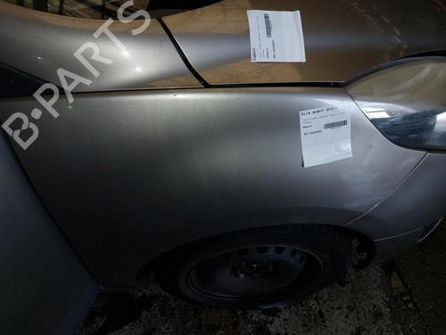 Used Right front fenders Right front fenders 20860743 20860743