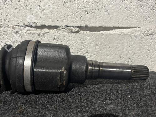 Right front driveshaft PEUGEOT 208 I (CA_, CC_) 1.4 HDi | BP30439529M39