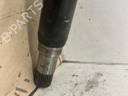 Right front driveshaft MERCEDES-BENZ CLA Coupe (C117) CLA 220 CDI / d (117.303) | BP22235791M39