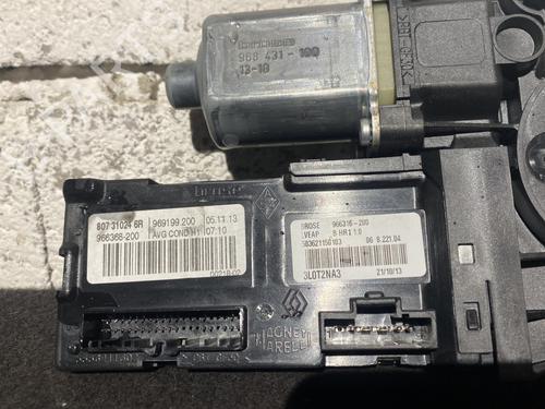 left-front-window-motor-renault-megane-iii-hatchback-bz01_-b3_-2008-23796859 main image