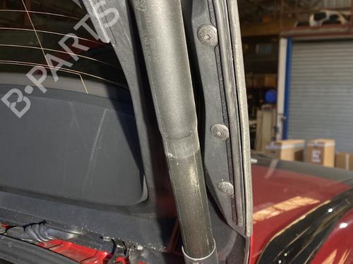 Used Tailgate lift support PEUGEOT 308 SW III (FC_, FJ_, FR_, F4_, FN_) BlueHDi 130 (FCYHZL, FCYHZT) (131 hp) 22894350
