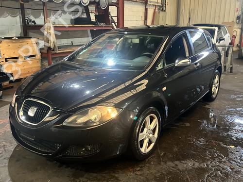 Brugte SEAT LEON (1P1) 1.9 TDI (105 hp) 4284607