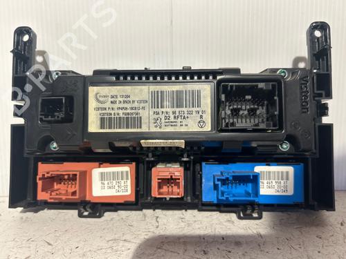 Used Climate control Climate control PEUGEOT 407 (6D_) 2.0 HDi 135 (6DRHRH, 6DRHRE, 6DRHRG, 6DRHRJ) (136 hp) 39979725 39979725