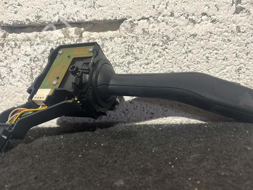 Used Switch Switch VW GOLF V (1K1) 1.9 TDI (105 hp) 24952116 24952116