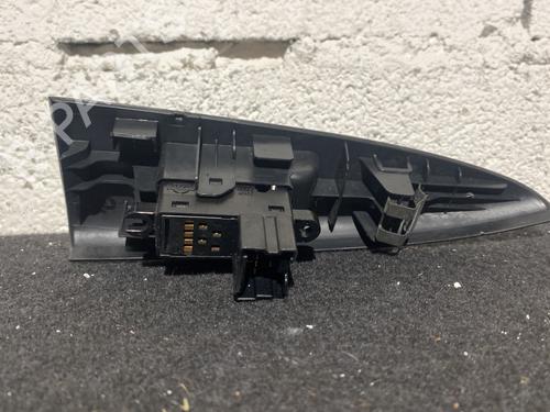 Right rear window switch NISSAN NOTE (E11, NE11) 1.5 dCi | BP21865667I28 