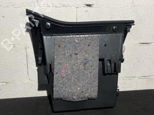 Hanskerom Hanskerom PEUGEOT 308 II (LB_, LP_, LW_, LH_, L3_) 1.2 THP 110 (110 hp) 23796952 23796952