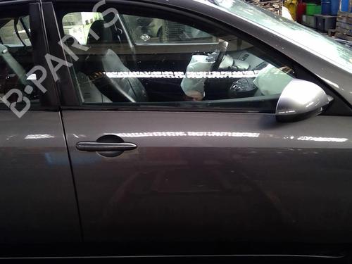 Used Right front door NISSAN PRIMERA (P12) 2.0 (140 hp) 20860915