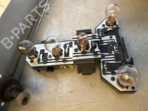 Used Lamp holder Lamp holder VW GOLF IV Variant (1J5) 1.6 (101 hp) 39937631 39937631