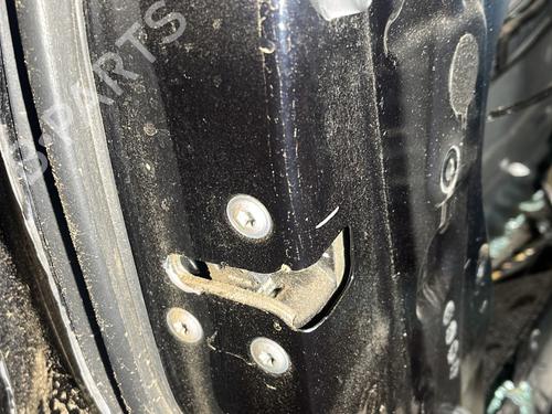 Used Front left lock RENAULT KOLEOS I (HY_) 2.0 dCi 4x4 (HY0K) (150 hp) 28354621