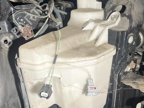 Used Windscreen washer tank CITROËN C1 II (PA_, PS_) 1.0 VTi 72 (72 hp) 26581224